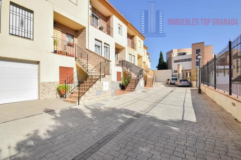 For sale of house in Fuente Vaqueros