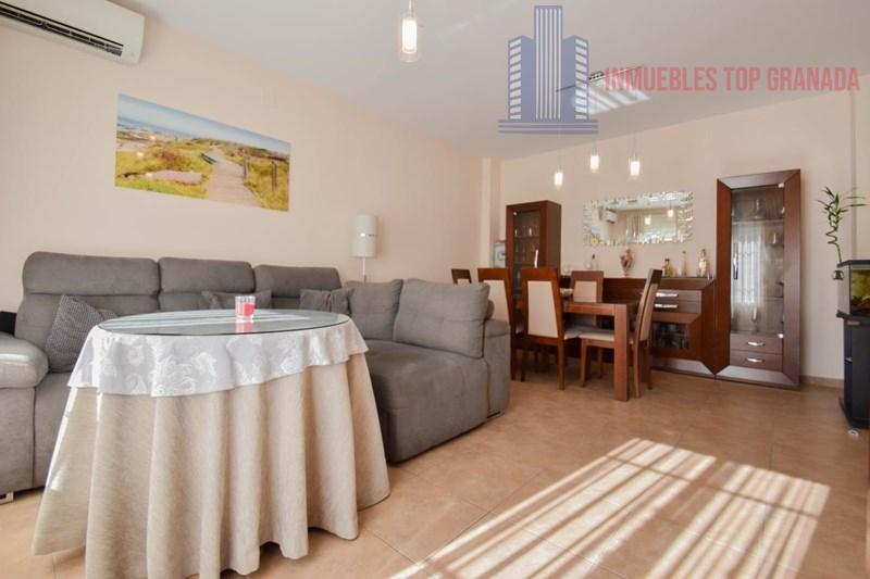 For sale of house in Fuente Vaqueros