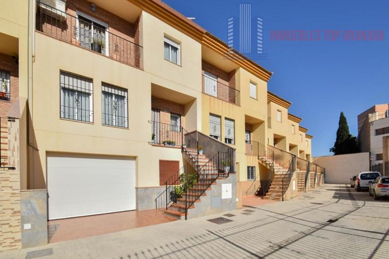 For sale of house in Fuente Vaqueros