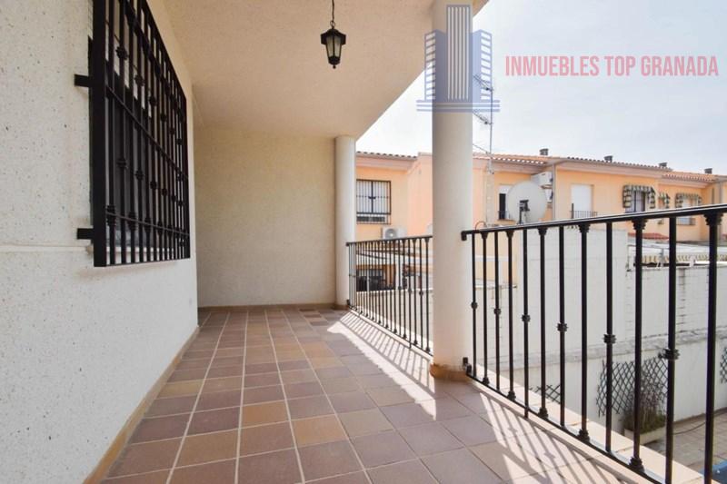 Venta de chalet en Santa Fe