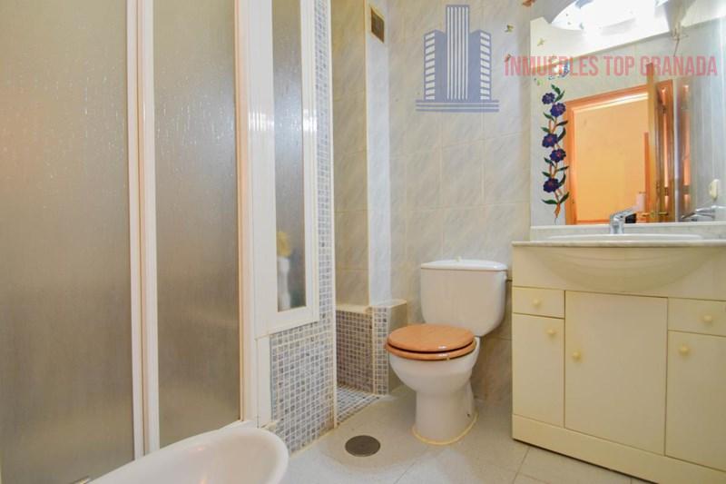 For sale of flat in Armilla