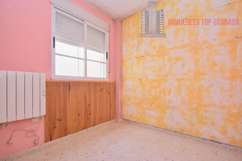 For sale of flat in Armilla
