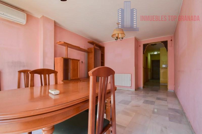 For sale of flat in Armilla