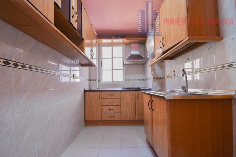 For sale of flat in Armilla