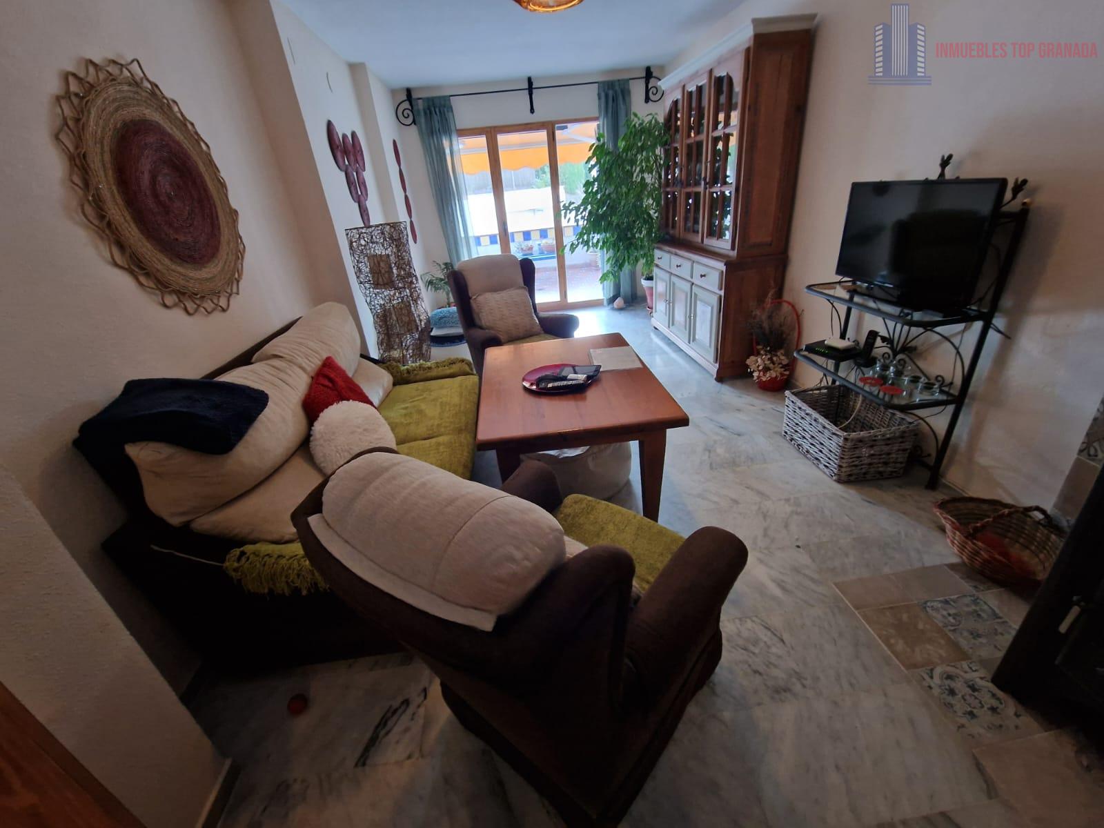 For sale of chalet in La Zubia