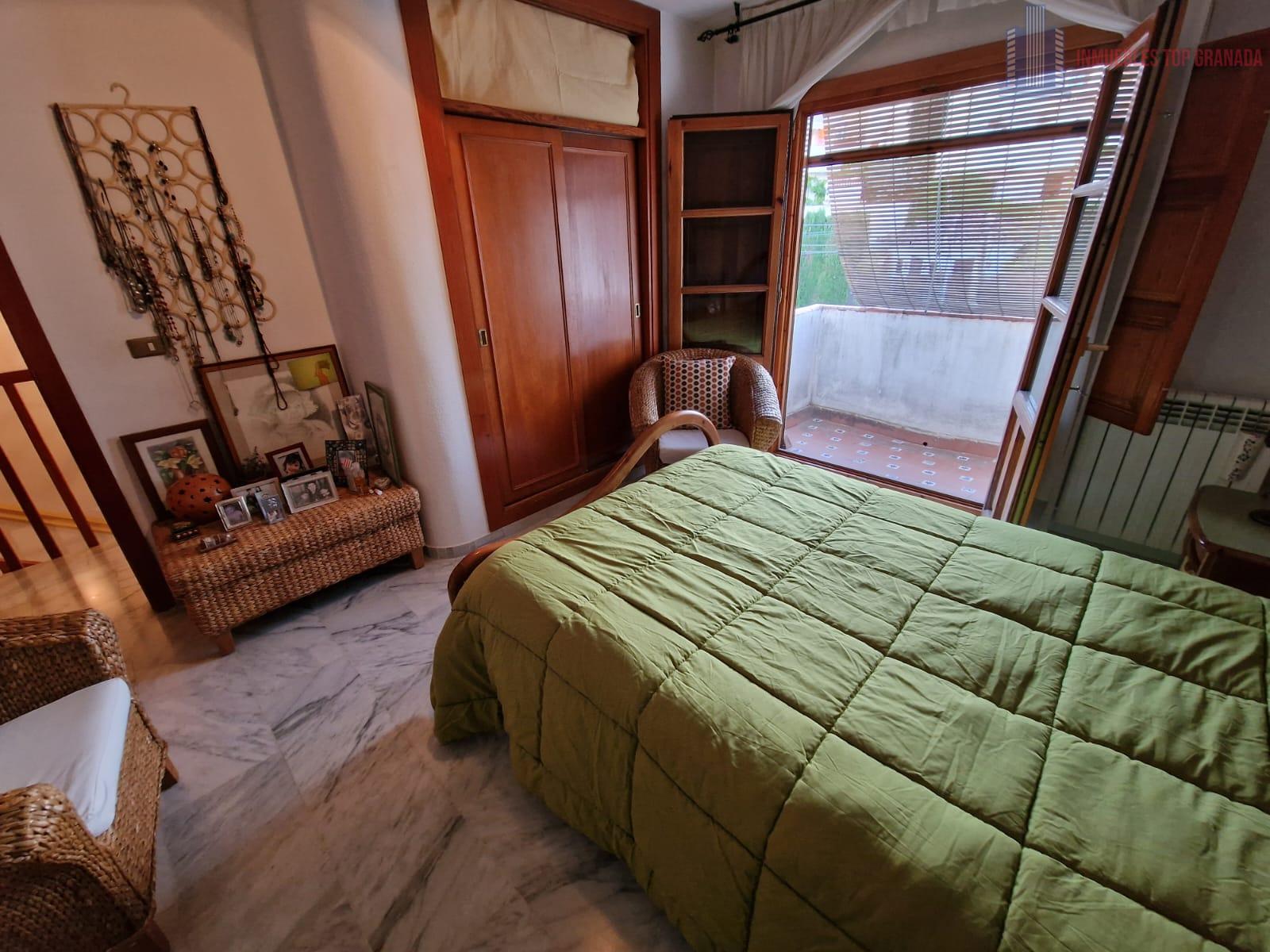 For sale of chalet in La Zubia