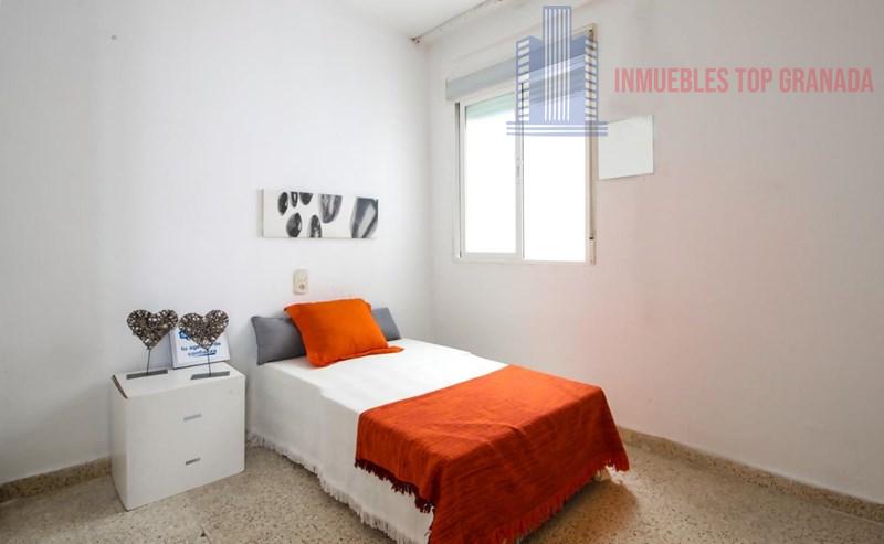 Venta de piso en Granada