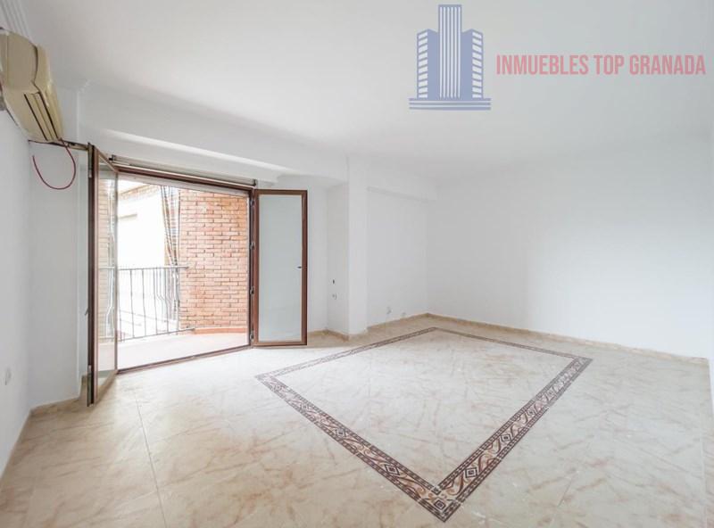 For sale of flat in Armilla