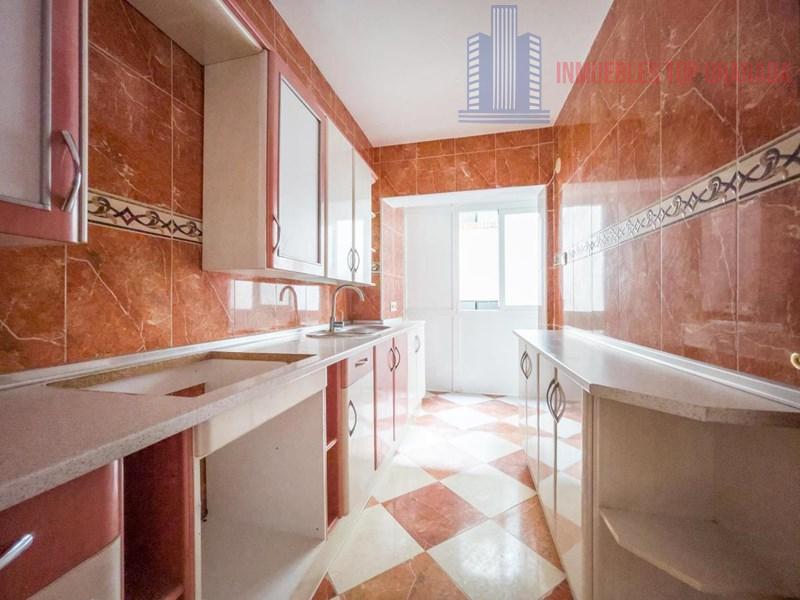 For sale of flat in Armilla