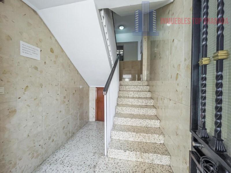 For sale of flat in Armilla