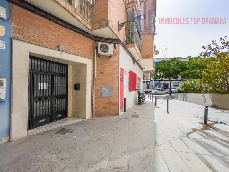 For sale of flat in Armilla