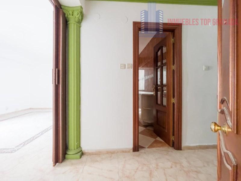 For sale of flat in Armilla