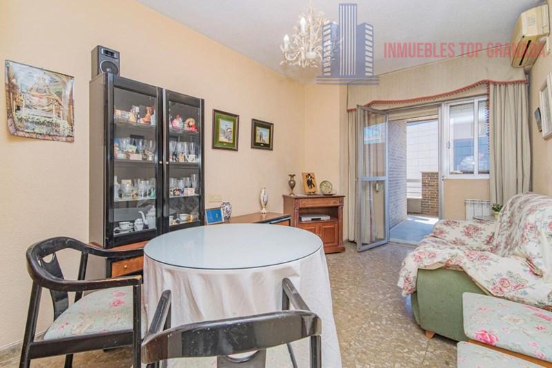 Venta de piso en Granada