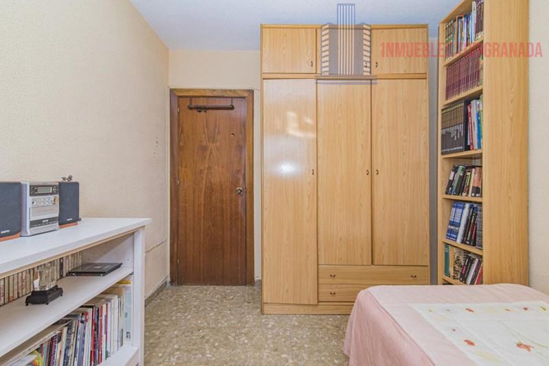 Venta de piso en Granada