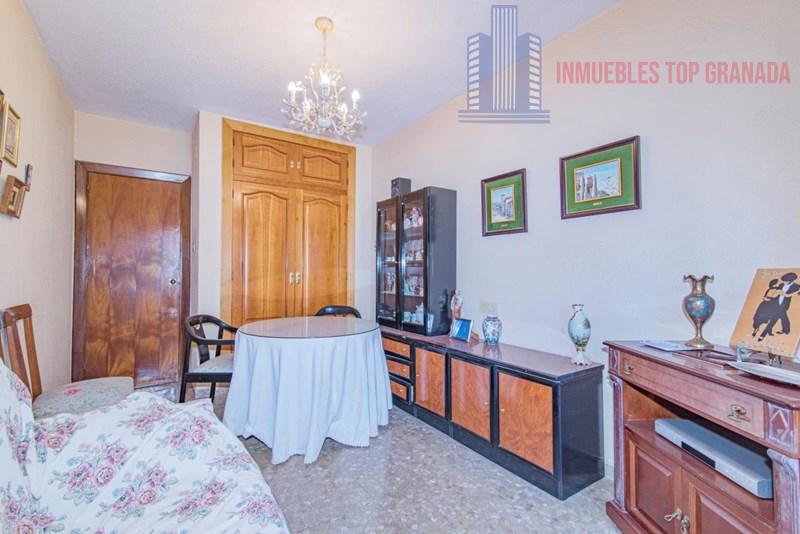 Venta de piso en Granada