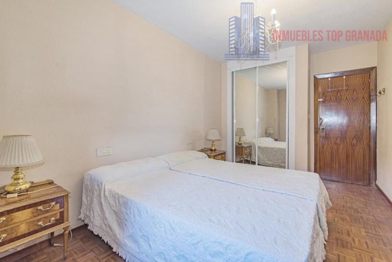 Venta de piso en Granada