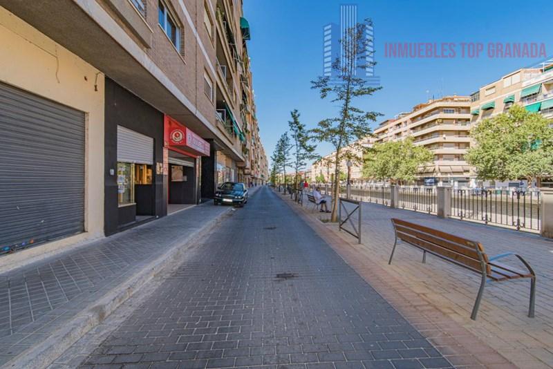 Venta de piso en Granada