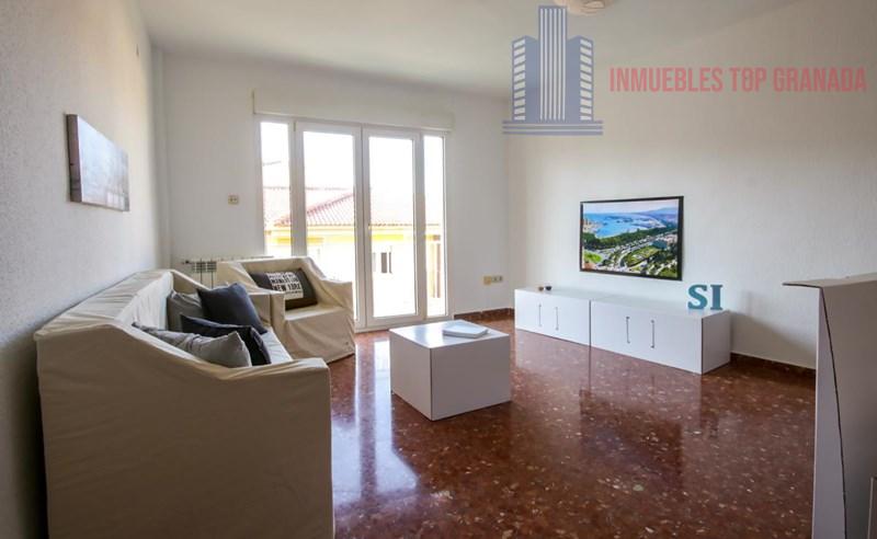 For sale of flat in Granada