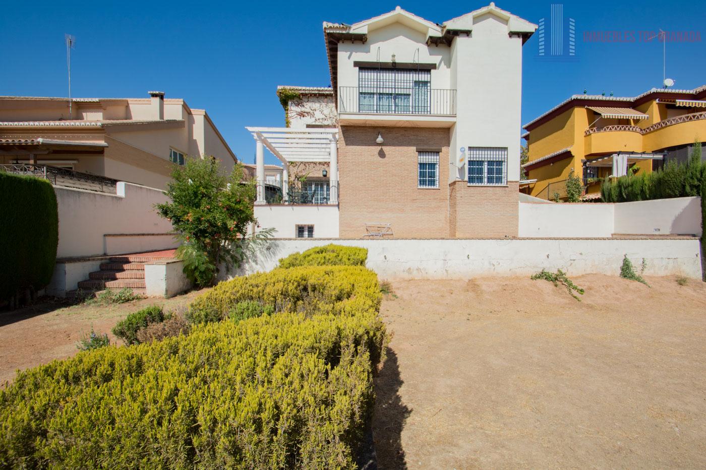 For sale of chalet in Albolote