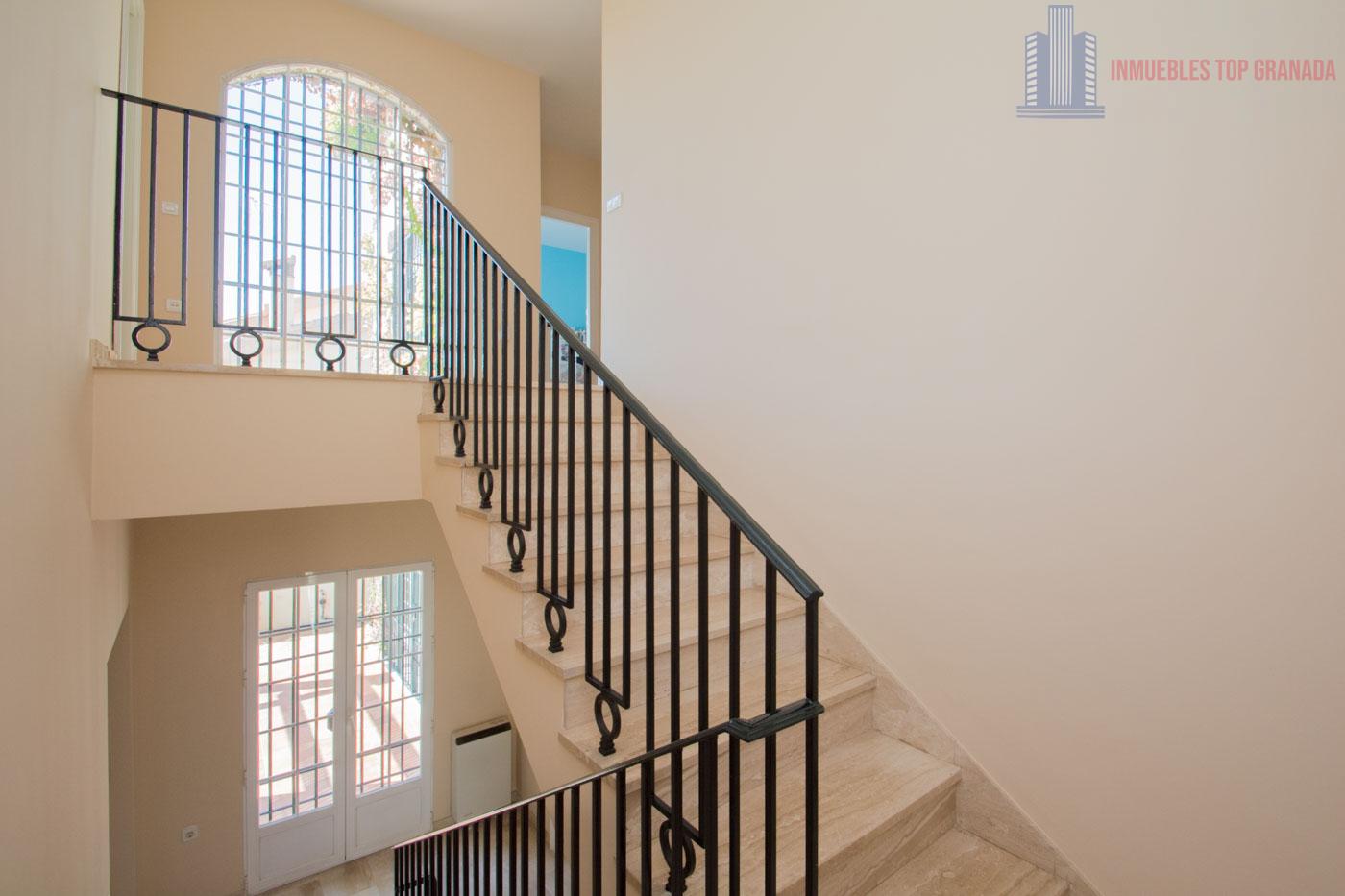 For sale of chalet in Albolote