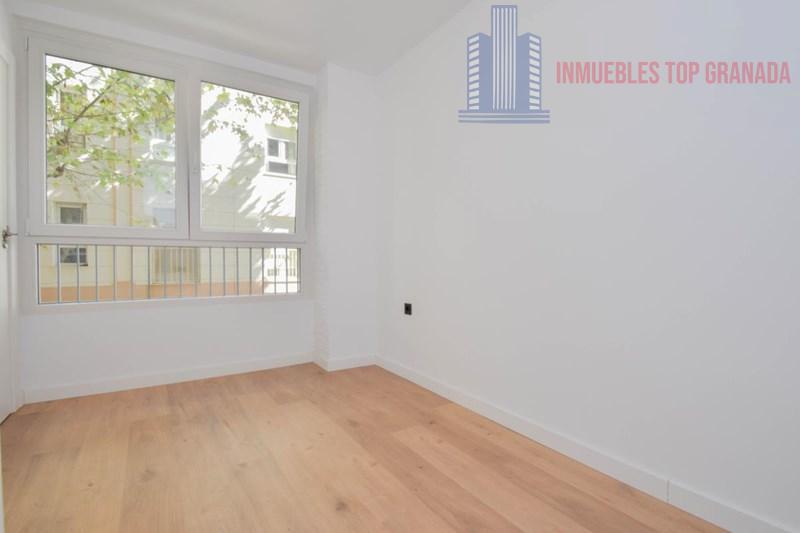 Venta de piso en Granada