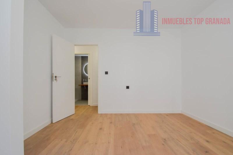 Venta de piso en Granada