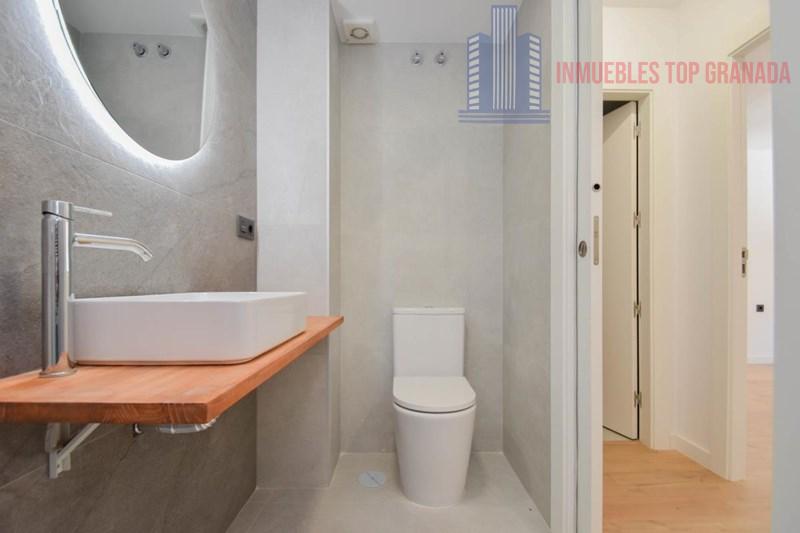 Venta de piso en Granada