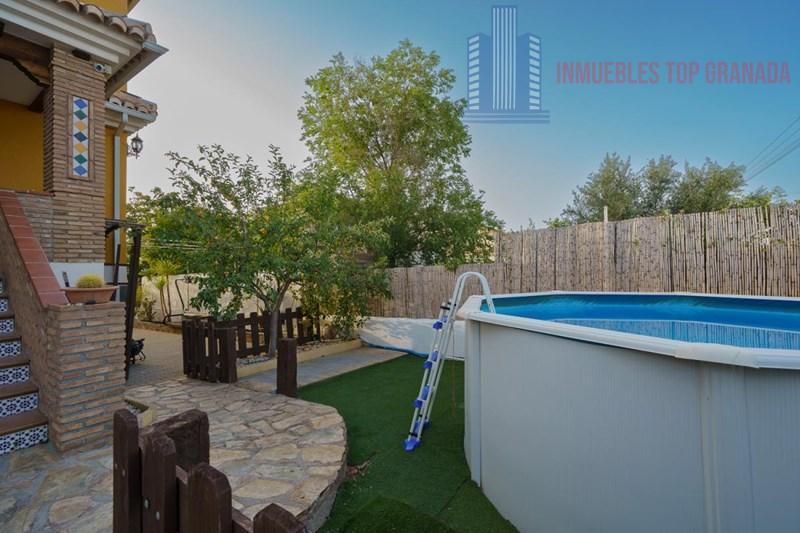For sale of chalet in Dílar
