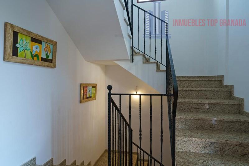 For sale of chalet in Dílar