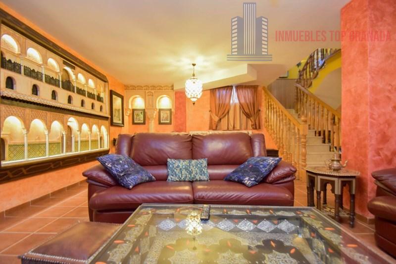 Venta de chalet en Las Gabias
