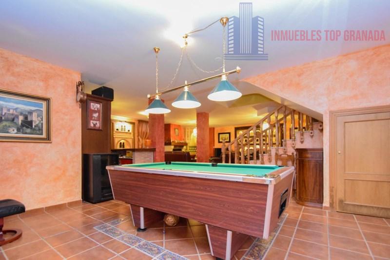 Venta de chalet en Las Gabias