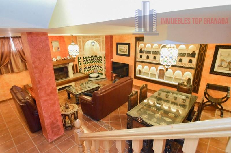 Venta de chalet en Las Gabias