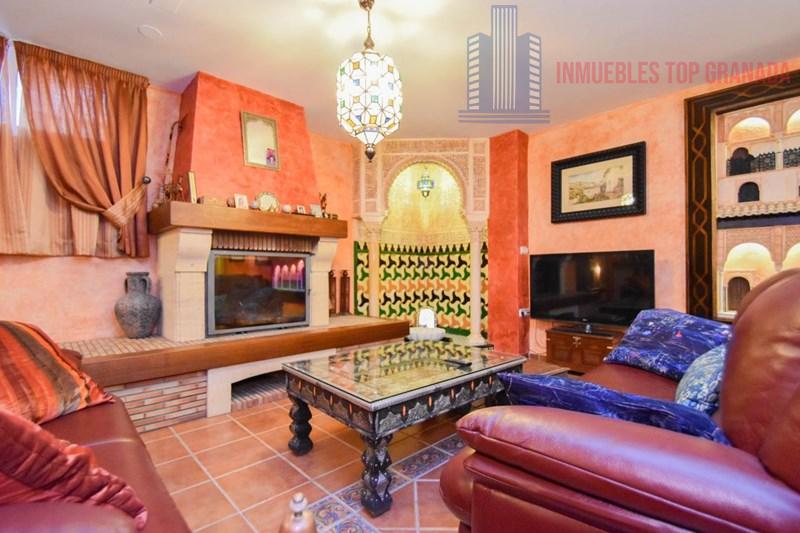 Venta de chalet en Las Gabias