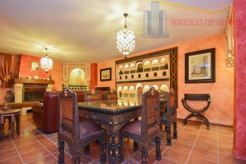 Venta de chalet en Las Gabias