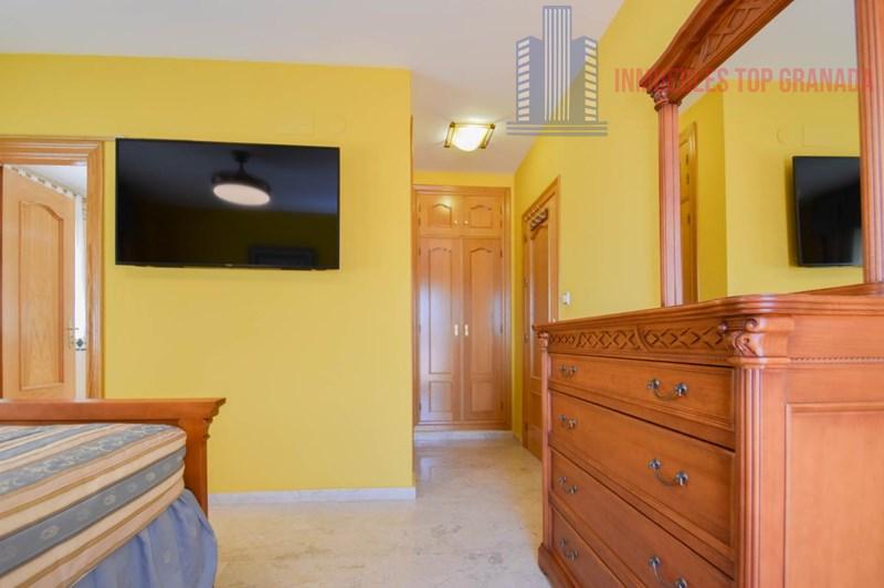 Venta de chalet en Las Gabias