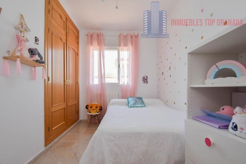 Venta de chalet en Las Gabias
