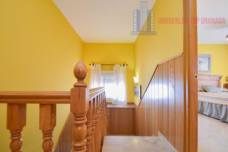 Venta de chalet en Las Gabias