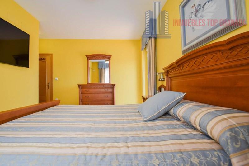 Venta de chalet en Las Gabias
