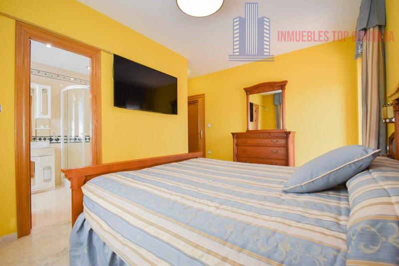 Venta de chalet en Las Gabias