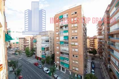 For sale of flat in Granada