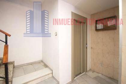 For sale of flat in Granada