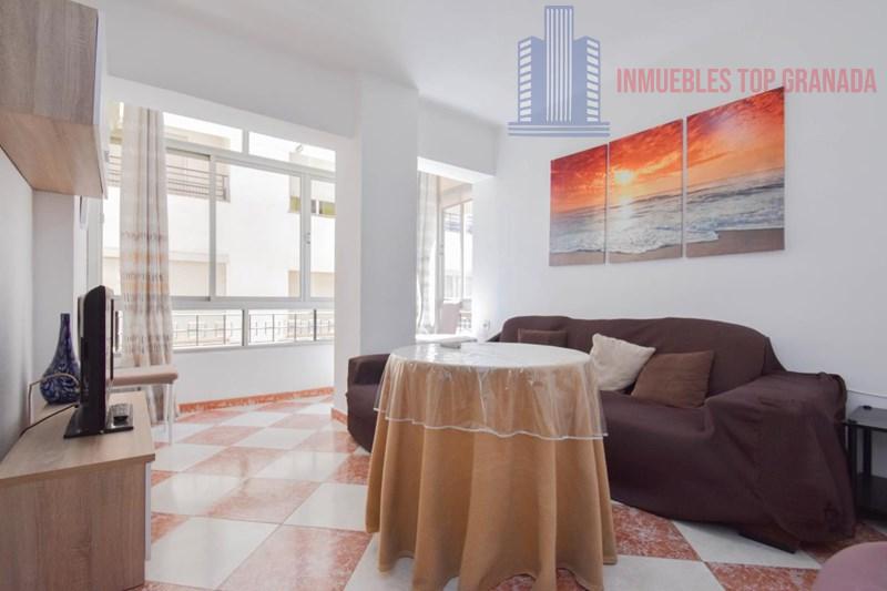 For sale of flat in Granada
