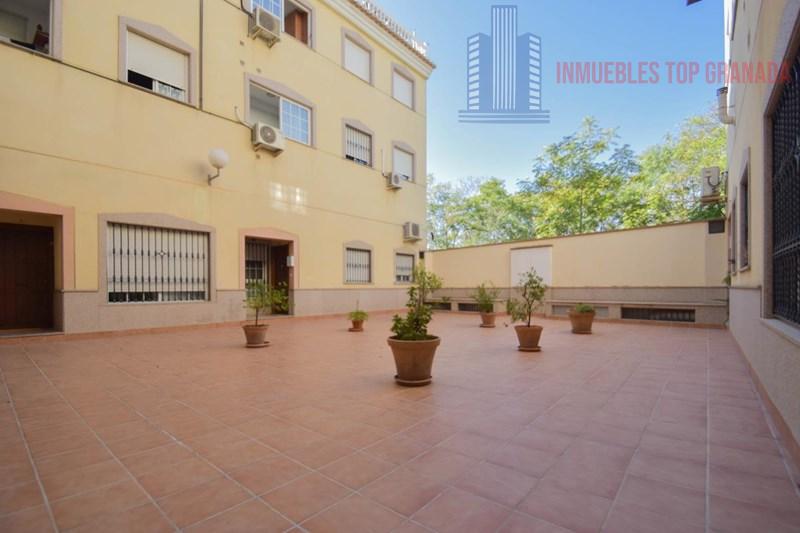 For sale of flat in Maracena