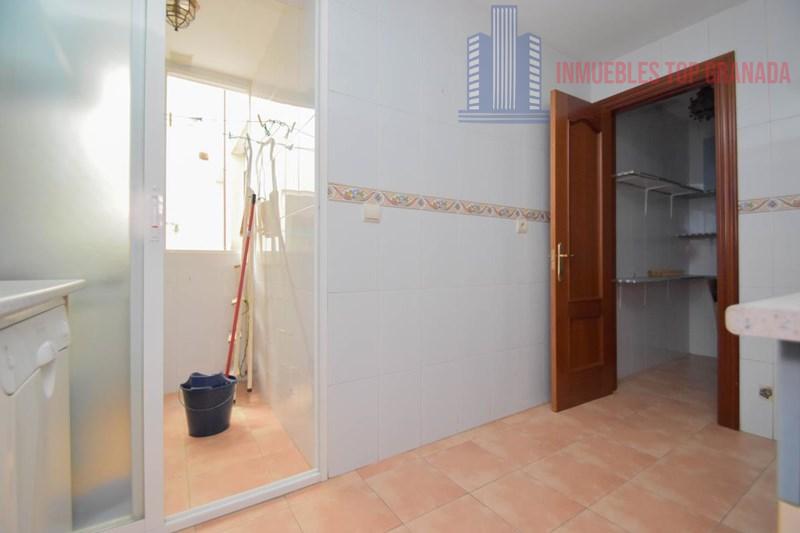 For sale of flat in Maracena