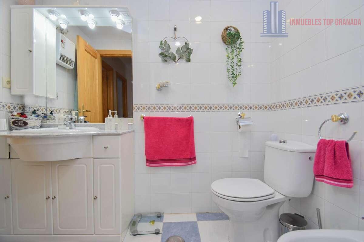 Venta de casa en Monachil