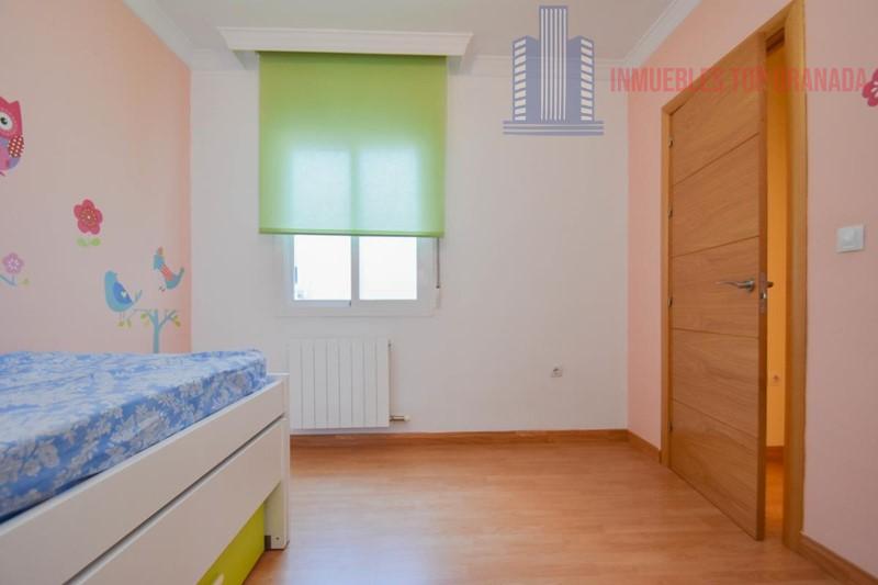For sale of penthouse in Atarfe
