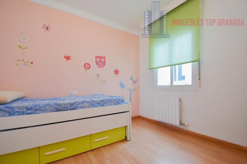 For sale of penthouse in Atarfe