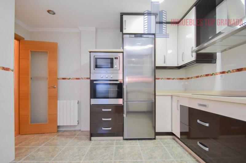 For sale of penthouse in Atarfe
