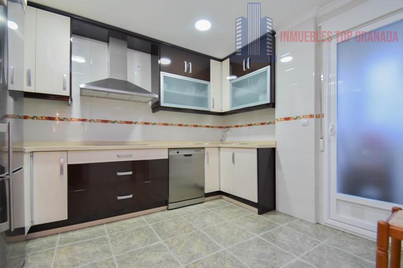 For sale of penthouse in Atarfe