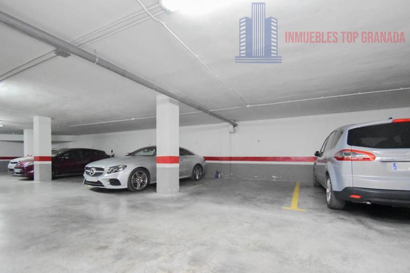 For sale of penthouse in Atarfe